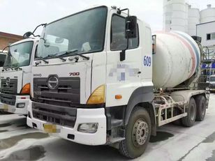 HINO 2012 concrete mixer truck