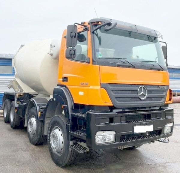 Mercedes-Benz 3236 Axor 8x4 + 9m3 Karrena concrete mixer truck