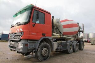 Liebherr  on chassis Mercedes-Benz SZM 2646 concrete mixer truck