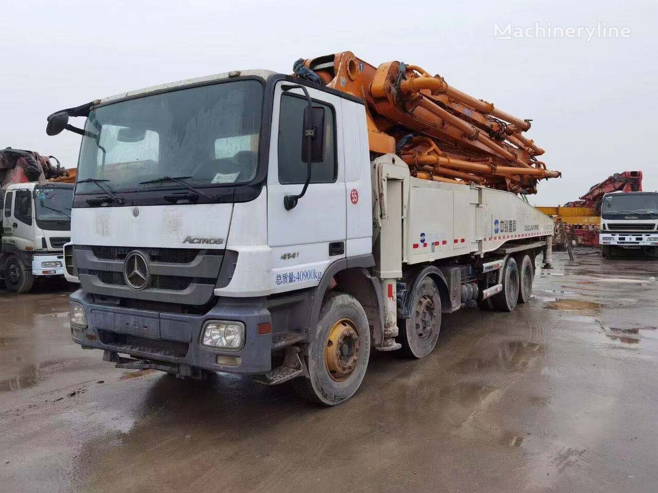Zoomlion ZLJ5419THB on chassis Mercedes-Benz concrete pump truck company direct sales