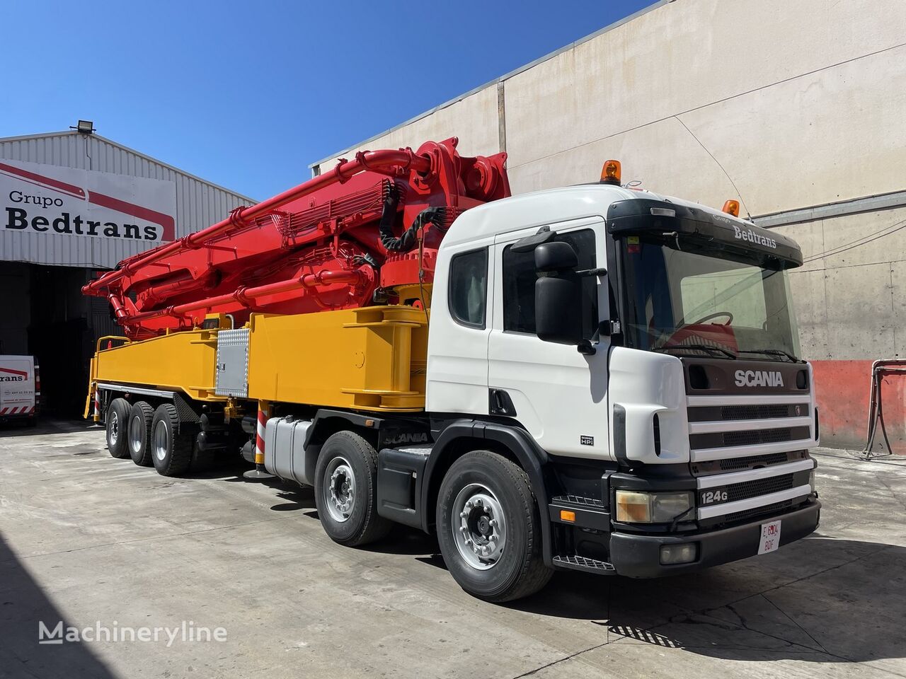 JunJin 55.5 on chassis Scania 420  concrete pump