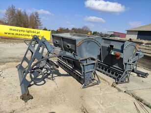 BOMAG BS 180 crushed stone spreader