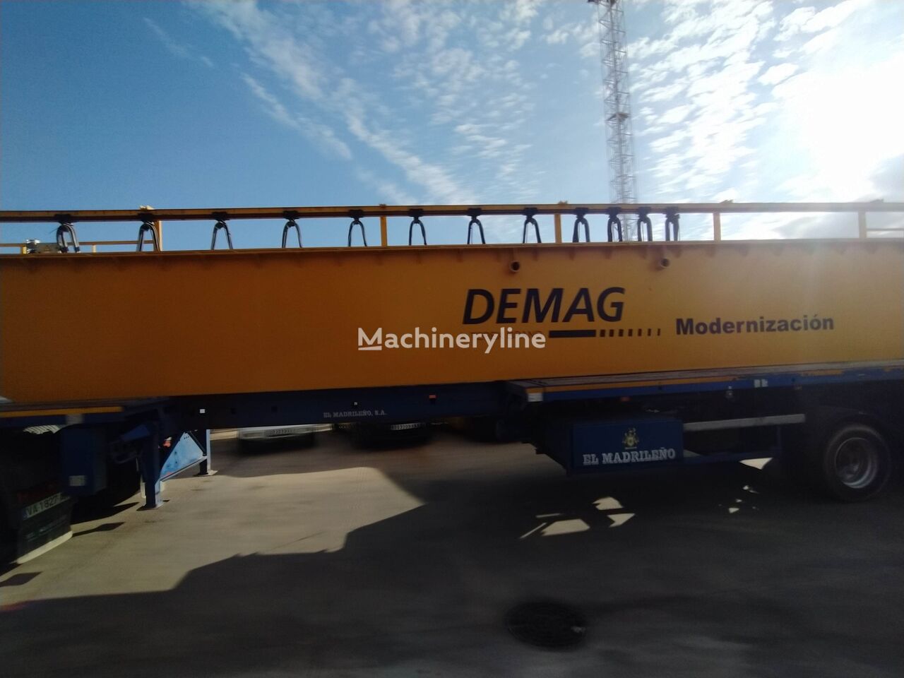 Demag gantry crane