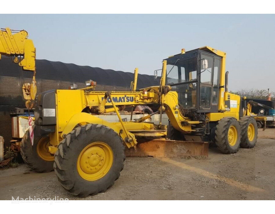 Komatsu GD663A grader