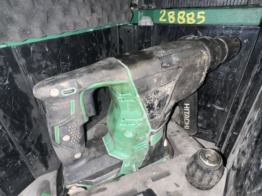 Hitachi DH18 jackhammer