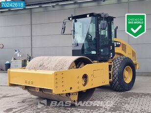 Caterpillar CS74 B road roller