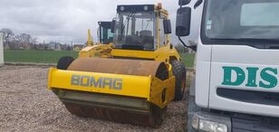 BOMAG BW213D-4 single drum compactor
