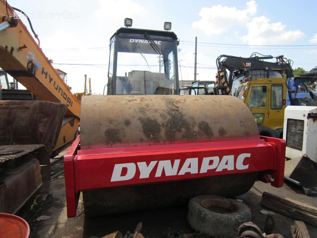 Dynapac CA301D single drum compactor