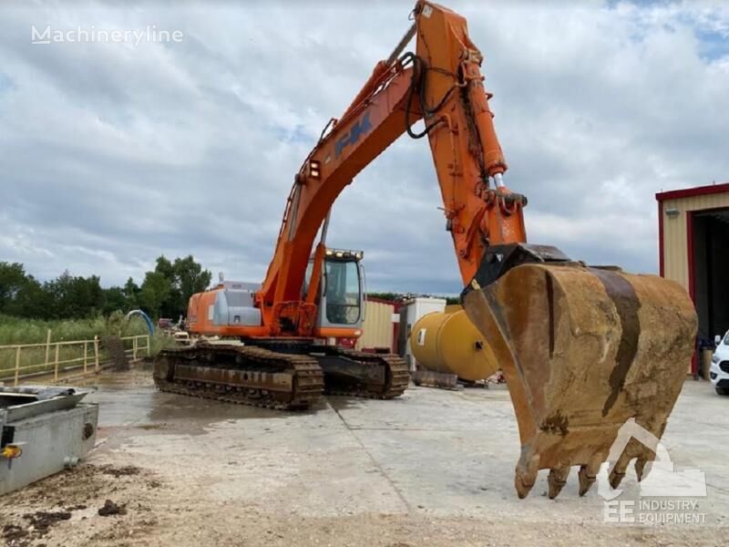 FIAT E 385 tracked excavator