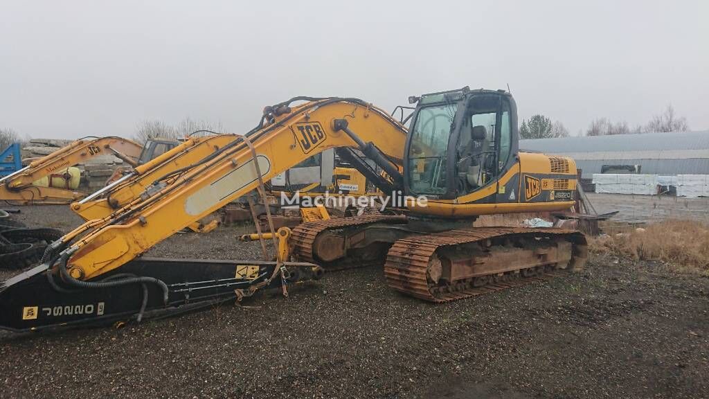 JCB JS 220 LC / For spearparts tracked excavator