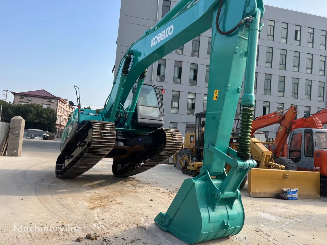 Kobelco SK200-8 tracked excavator