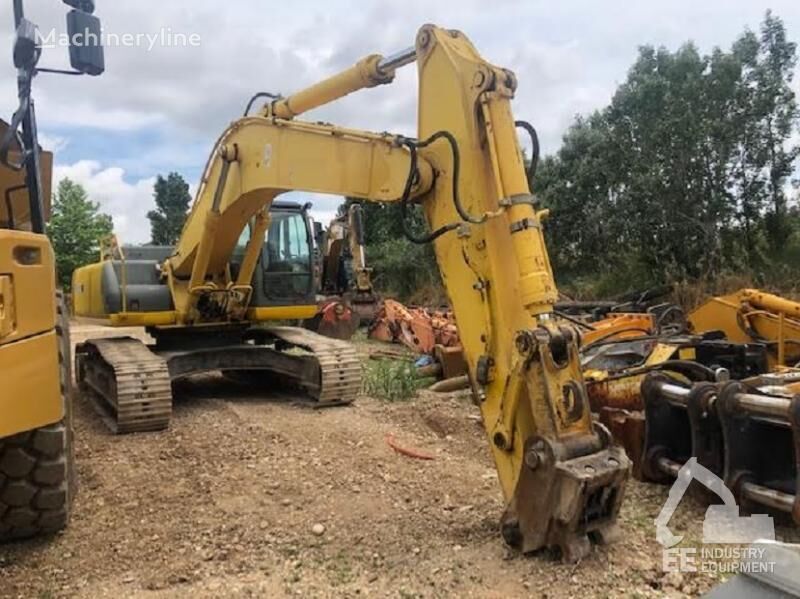 New Holland E 385 tracked excavator