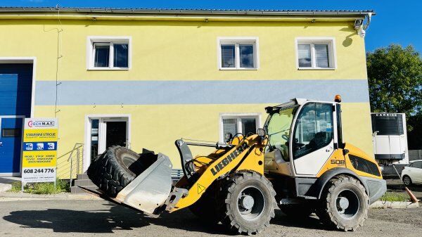 Liebherr 508 C (6.7t) winch forks +4 wheels wheel loader